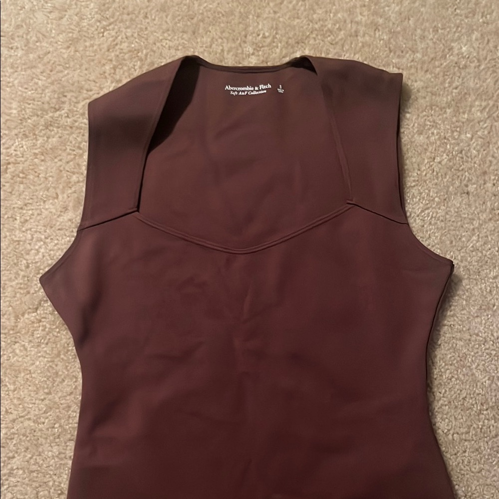 Abercrombie & Fitch Brown Fitted Sleeveless Tank Top